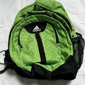 Very clean, like new backpack, smoke free.